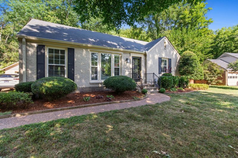 3409 Springbrook Dr, Nashville, TN 37204