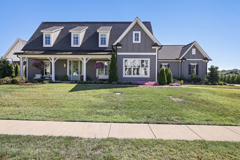 6830 Chatterton Dr, College Grove, TN 37046