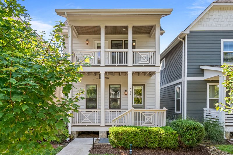 725 Mill Creek Meadow Dr, Nashville, TN 37214