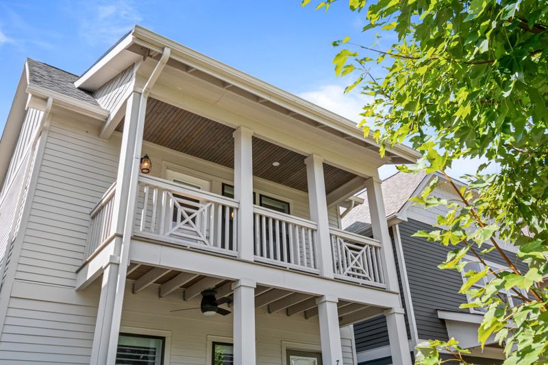 725 Mill Creek Meadow Dr, Nashville, TN 37214