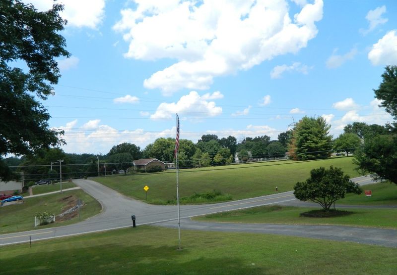 842 Hillside Dr, Springfield, TN 37172