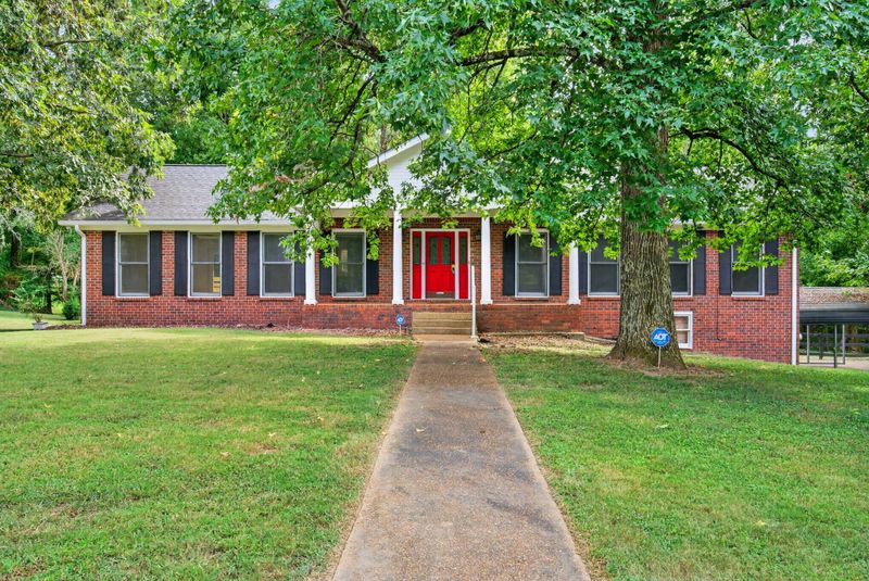290 Wilson Rd, Lebanon, TN 37087