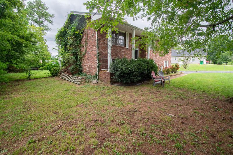 199 Mitchell Ln, Rossville, GA 30741
