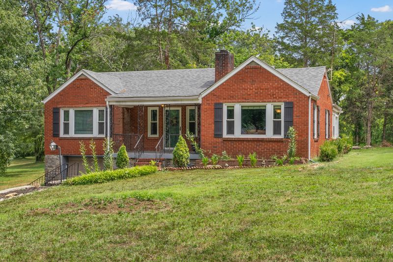 239 W Marthona Rd, Madison, TN 37115