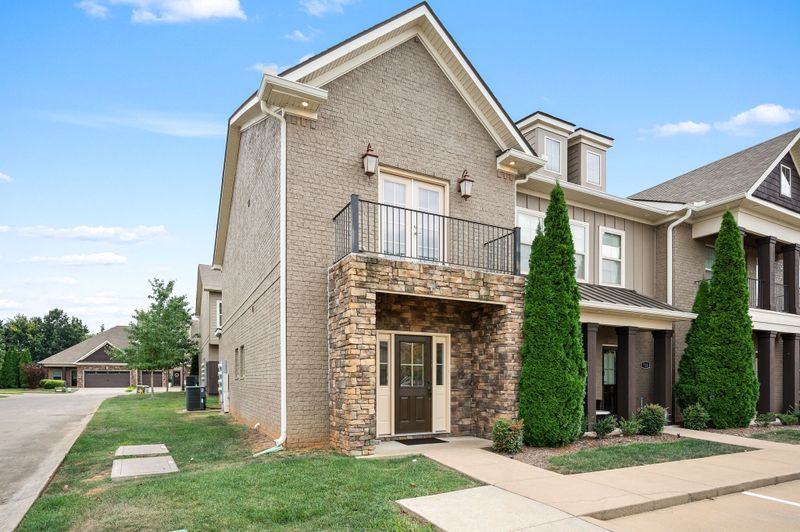730 Black Colt Dr, Murfreesboro, TN 37130