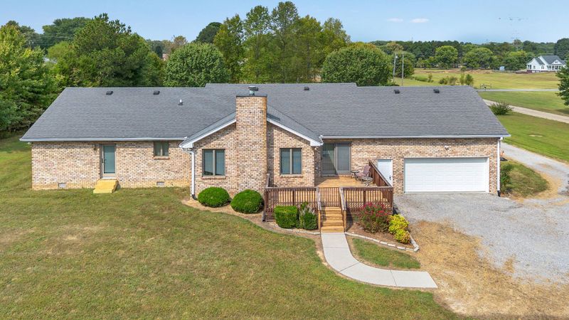 5509 Stacy Springs Rd, Springfield, TN 37172