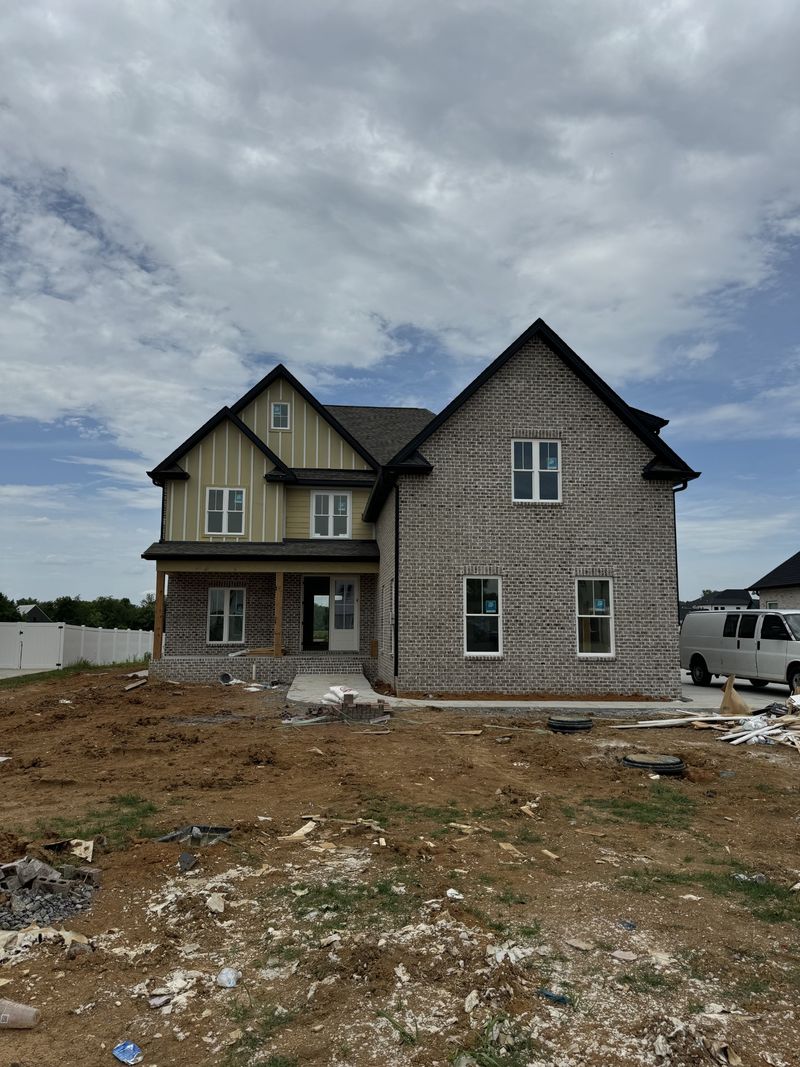 3810 Carriage Dr, Murfreesboro, TN 37128