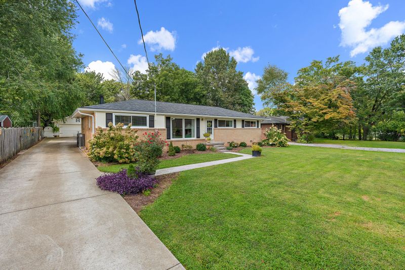 1807 Graybar Ln, Murfreesboro, TN 37129