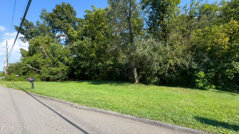 1808 S Hills Dr Lot 10, Knoxville, TN 37920