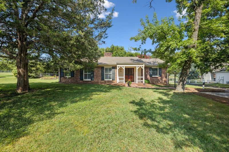 4719 Granny White Pike, Nashville, TN 37220
