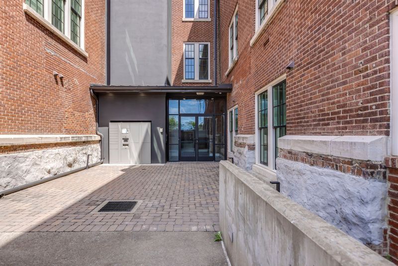601 Madison St #312, Nashville, TN 37208