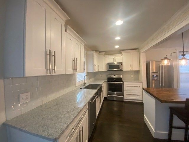 1120 Meridian St, Nashville, TN 37207