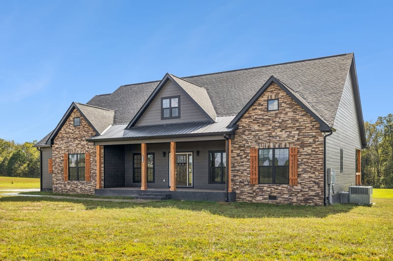 533 Suzanne Way, Bethpage, TN 37022