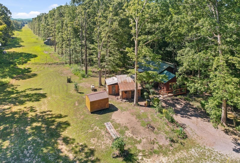 3303 Cantrell Rd, La Fayette, GA 30728