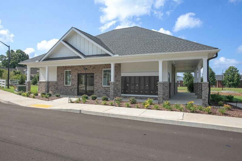 615 Rohan Dr, Murfreesboro, TN 37129