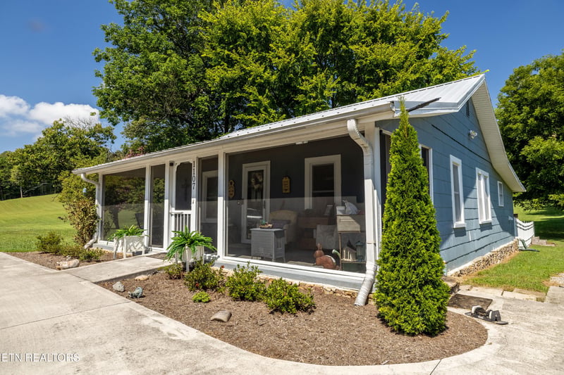 1107 Mccammon Rd, Knoxville, TN 37920
