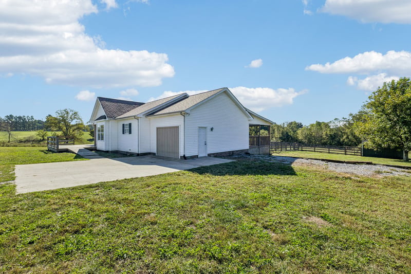 3978 Bilbrey Dr, White House, TN 37188