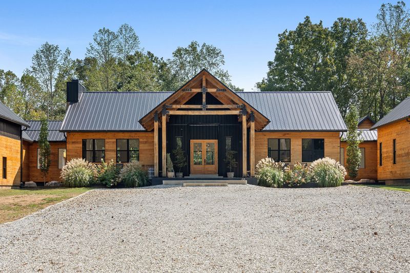 7638 Younger Creek Rd, Primm Springs, TN 38476