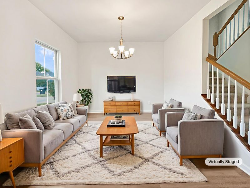 2817 Winterberry Dr, Columbia, TN 38401