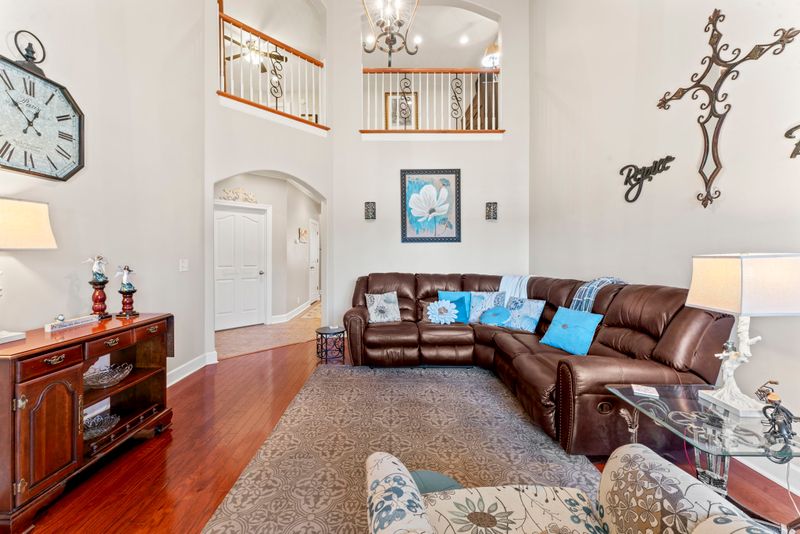 327 Whiteamore Rn, Murfreesboro, TN 37128