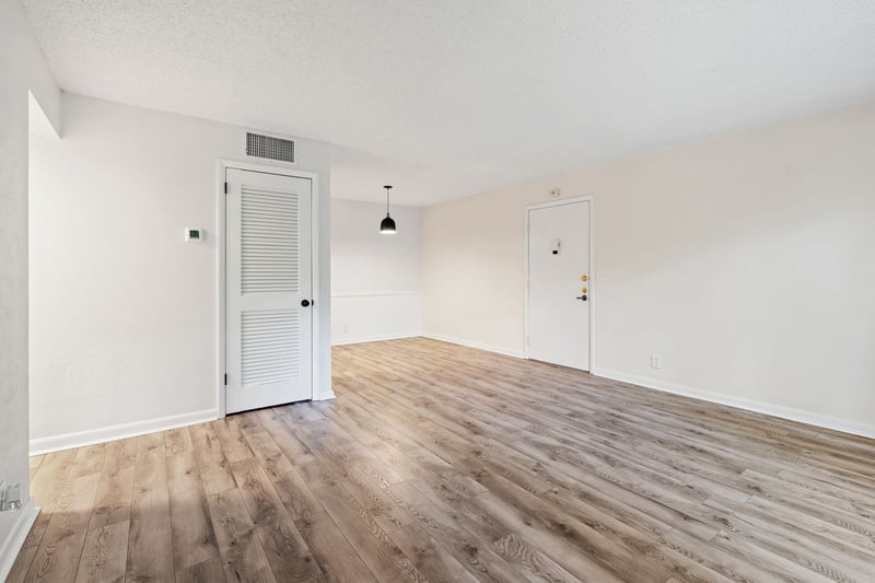 21 Vaughns Gap Rd #J152, Nashville, TN 37205