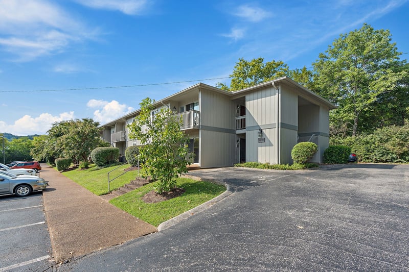 21 Vaughns Gap Rd #J152, Nashville, TN 37205