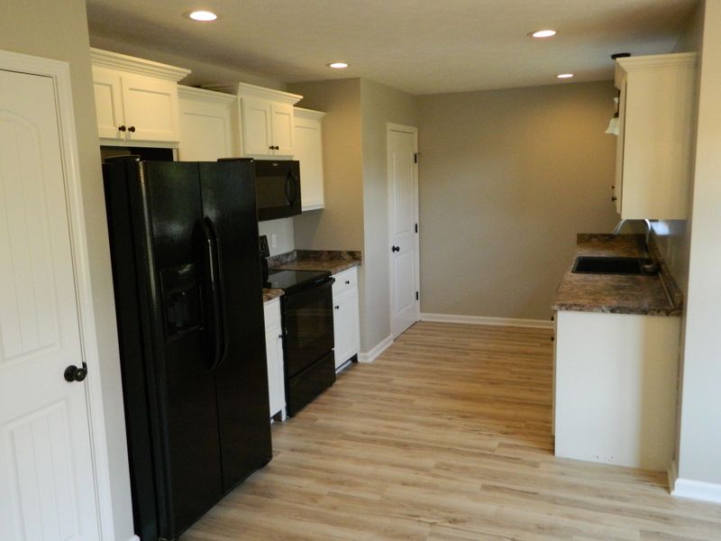 121 Lindsey Kyla Ct, Portland, TN 37148