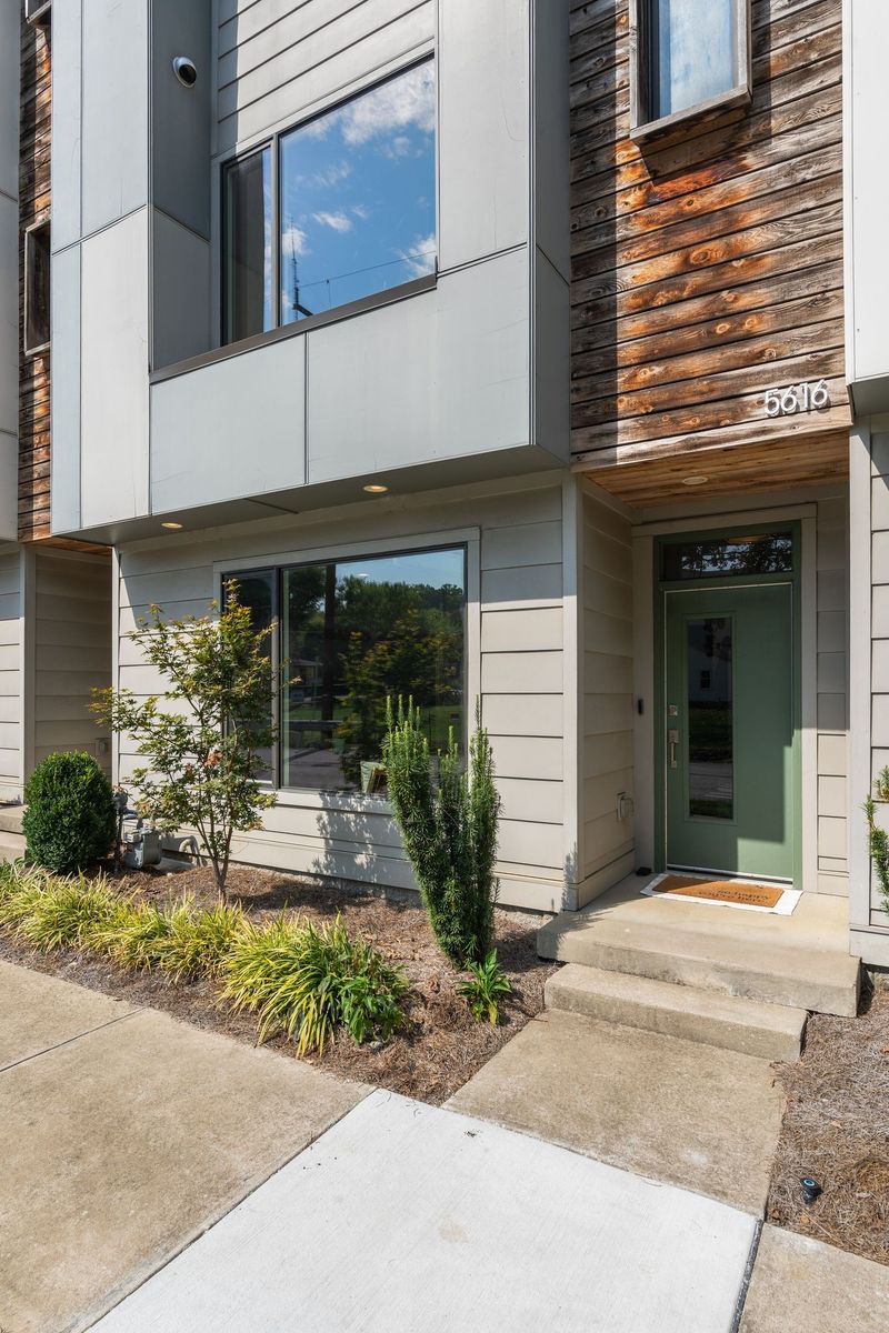 5616 Burgess Ave, Nashville, TN 37209