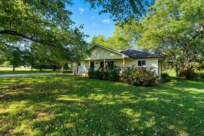 232 Gordon Pond Rd, La Fayette, GA 30728