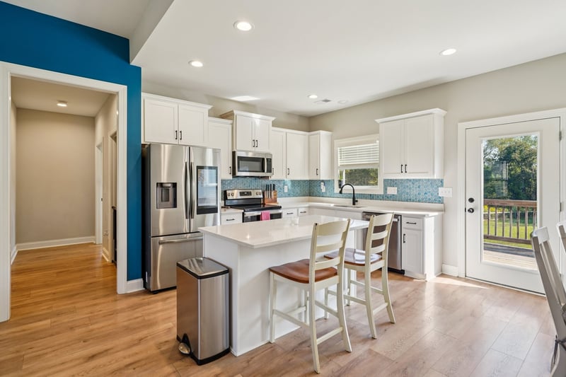 258 Woodruff Rd, Adams, TN 37010