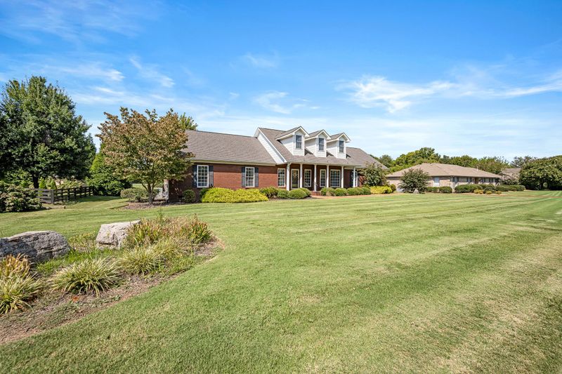 2101 Stratford Rd, Murfreesboro, TN 37129