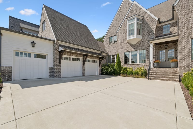 9013 Passiflora Ct, College Grove, TN 37046