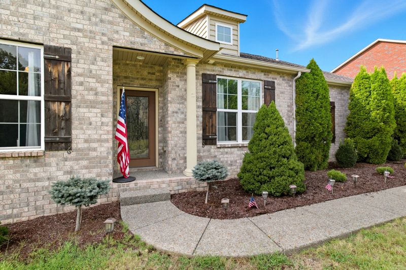 113 Sandpiper Cir, Hendersonville, TN 37075