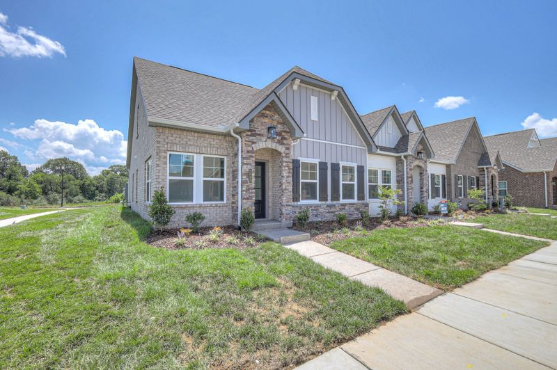 9067 Headwaters Dr #141, Franklin, TN 37064