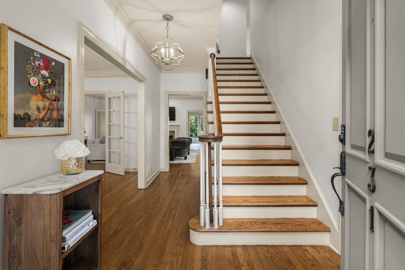 231 Burlington Pl, Nashville, TN 37215