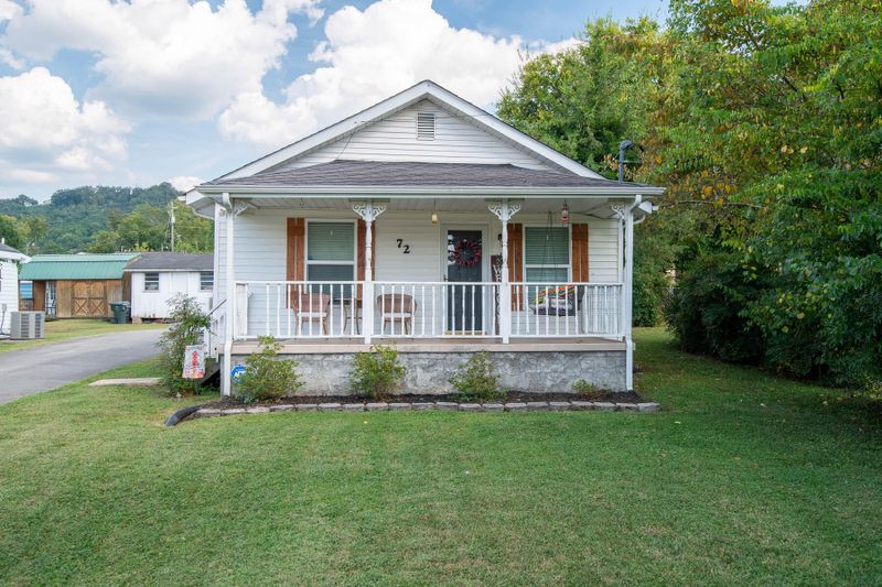72 Lamar St, Ringgold, GA 30736