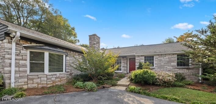 5426 Gaineswood Rd, Knoxville, TN 37918