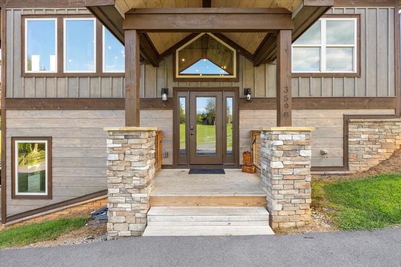 3598 Sugar Tree Dr, Sevierville, TN 37862
