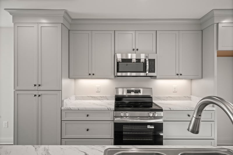 2569 Old Greenbrier Pike, Greenbrier, TN 37073