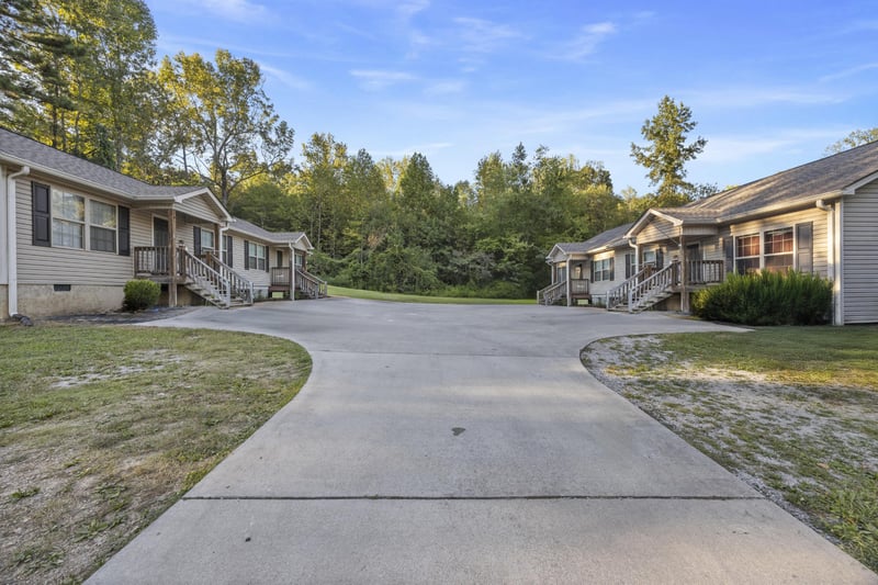 1152 Magnolia St, La Fayette, GA 30728