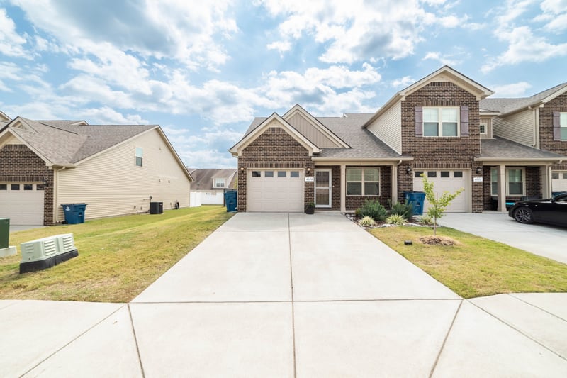 4074 Utica St, Smyrna, TN 37167