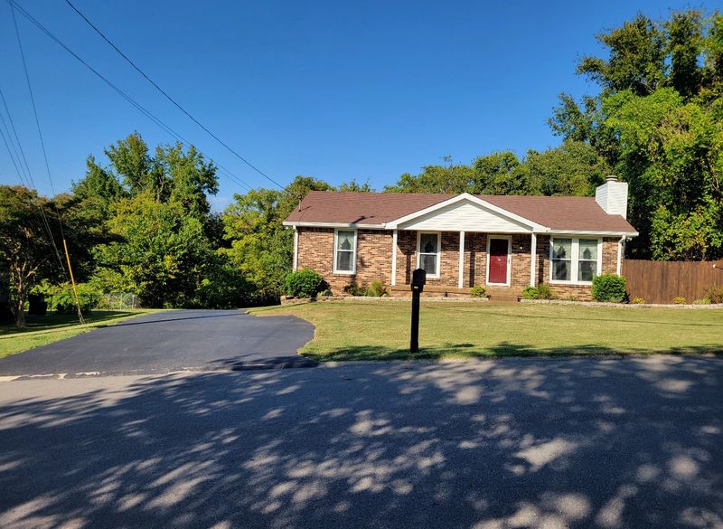 500 Springmont Blvd, Old Hickory, TN 37138
