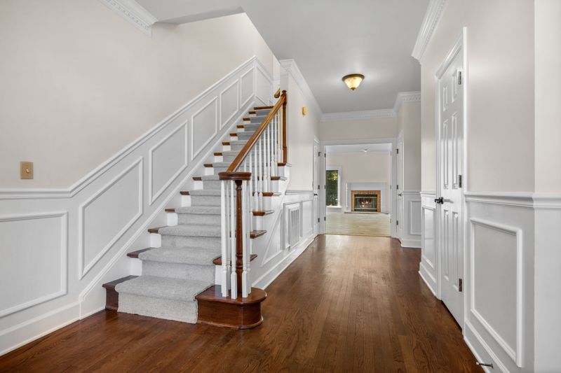 5214 Shenandoah Ct, Nashville, TN 37220