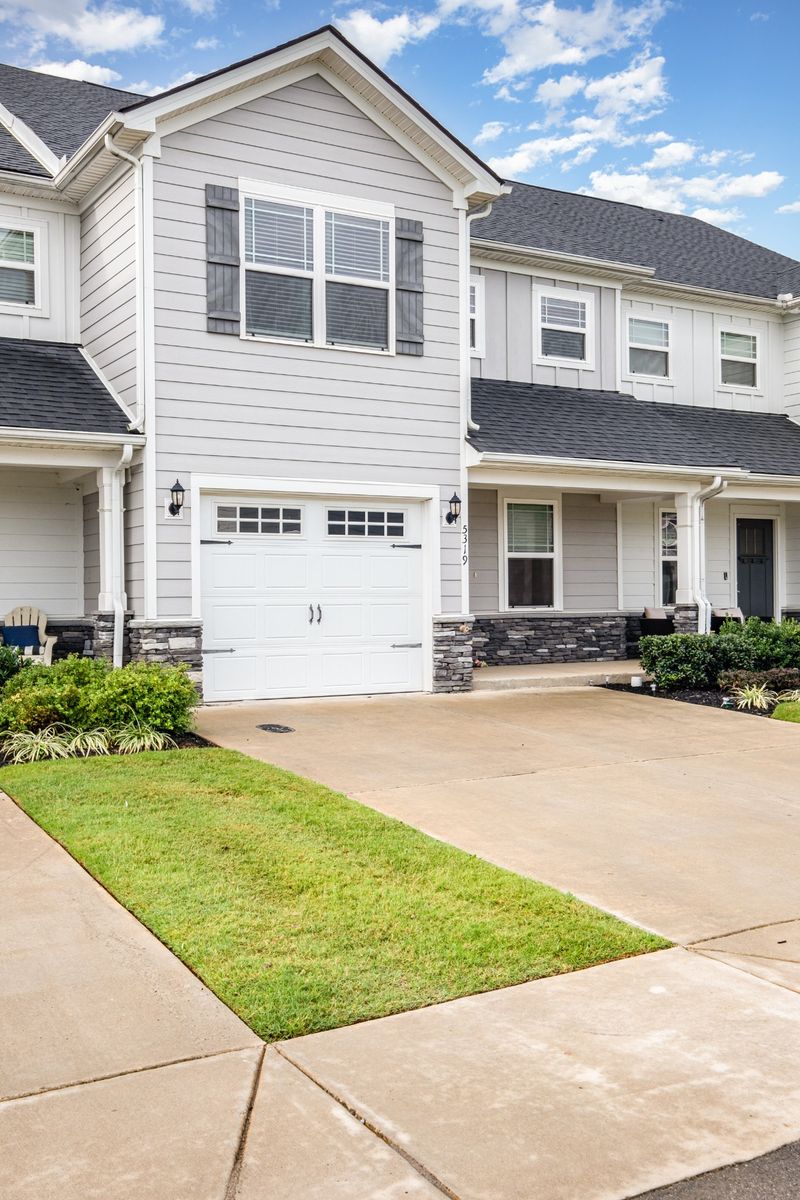 5319 Normandy Cob Dr, Murfreesboro, TN 37129