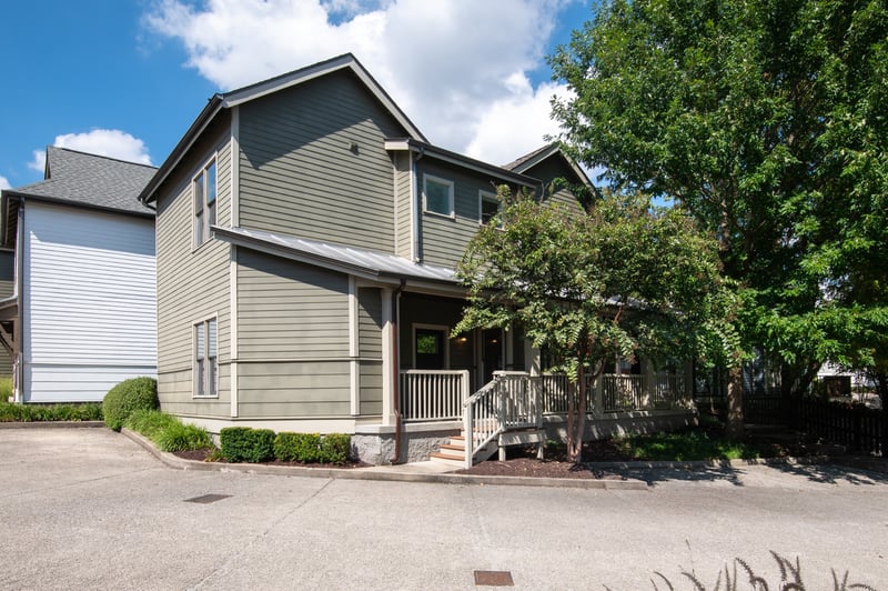 124 Gale Park Ln, Nashville, TN 37204