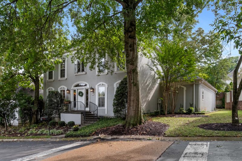 156 Valley Frg, Nashville, TN 37205