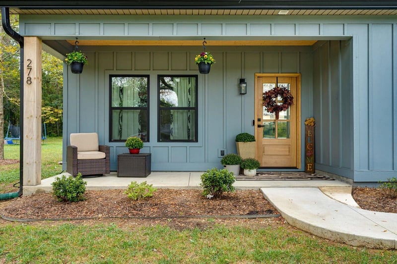 278 Dry Valley Rd, Rossville, GA 30741