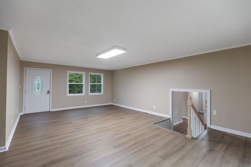 279 Se Satterfield Rd SE, Dalton, GA 30721