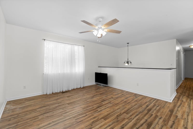 713 Lee Dr, Ringgold, GA 30736