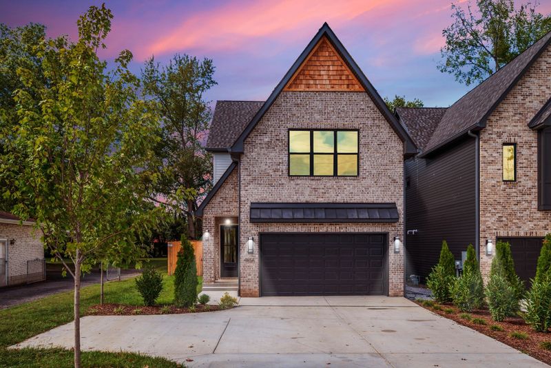 455A Capri Dr, Nashville, TN 37209